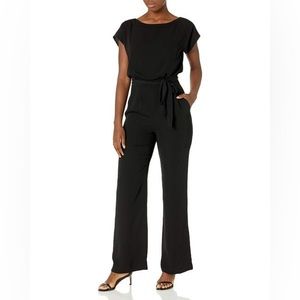 ELIZA J
Cap Sleeve Wide Leg Jumpsuit In Black